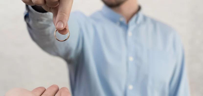Even Folks of Average Means Should Not Marry Without a Prenup-image
